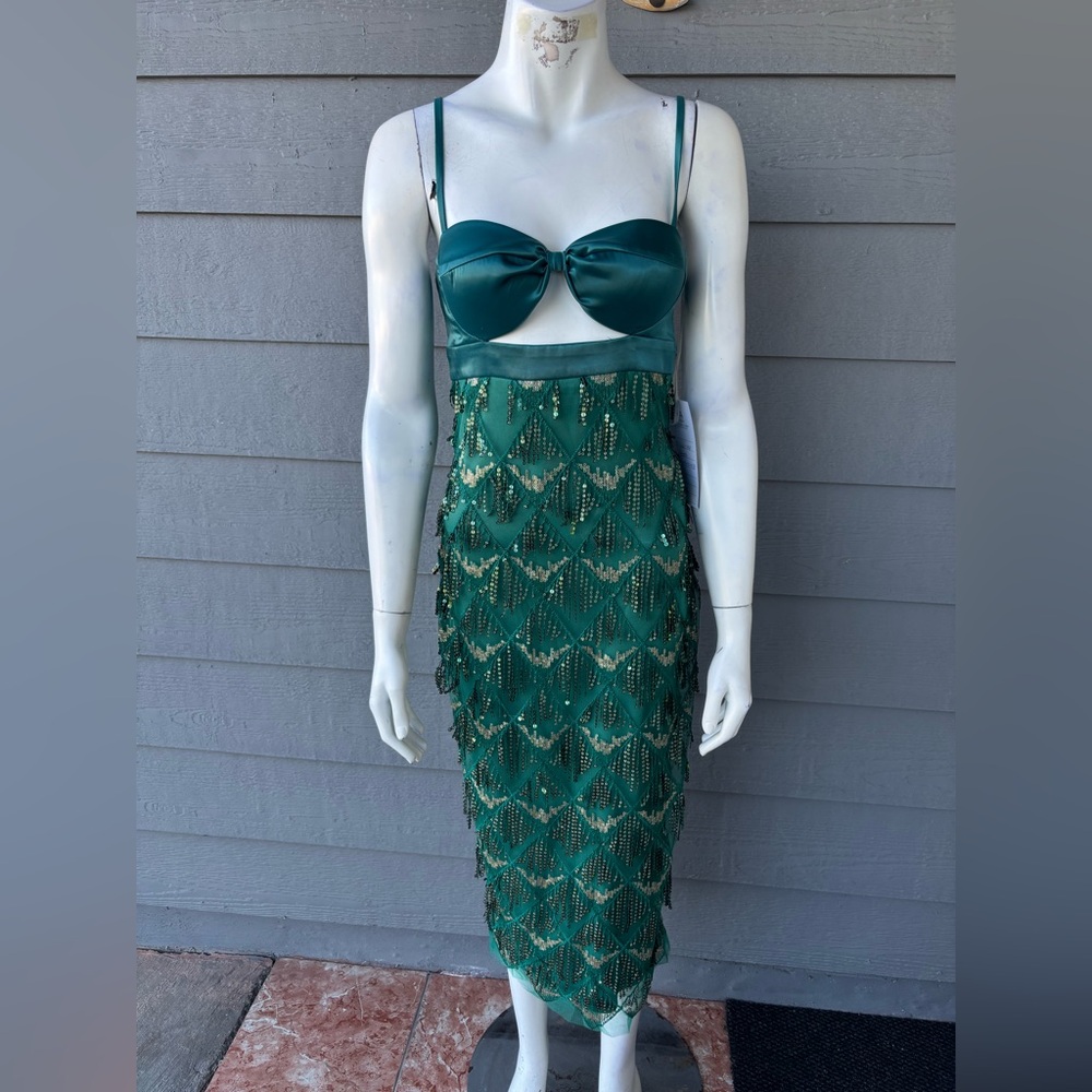 Hera Collection Green Midi Dress
